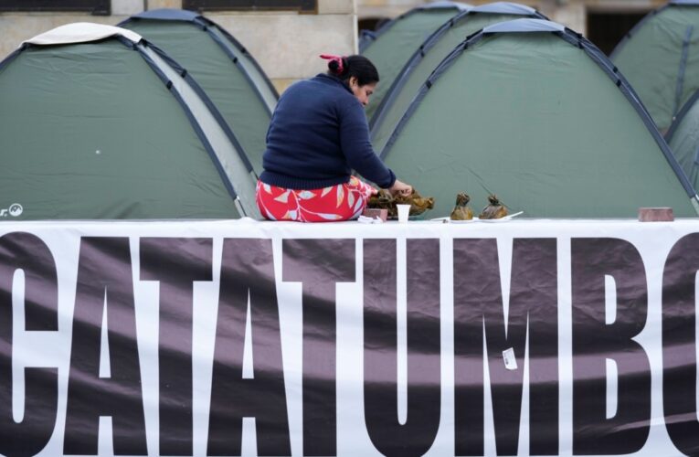 Caravana humanitaria con organismos internacionales se adentra en el convulso Catatumbo colombiano