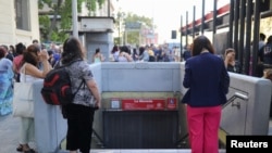 Chile declara toque de queda por apagón que afecta gran parte del país