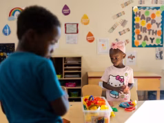 Guarderías en EE. UU. bajo sospecha de fraude: la nueva munición de Trump contra demócratas