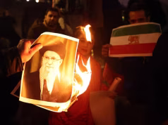 Van casi 200 muertos desde el inicio de las protestas en Irán, según ONG