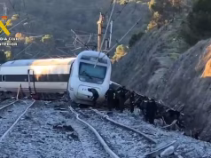 Lo que sabemos del accidente de tren en España: al menos 39 muertes y dudas sobre la causa