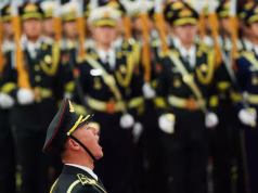 Una década de purgas: ¿por qué Xi descabeza su maquinaria de guerra?