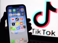 España prohibirá redes sociales a menores de 16 años: ¿qué implica y por qué ahora?