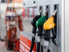 El galón de gasolina supera los 4 dólares en Estados Unidos, su precio más alto desde 2022